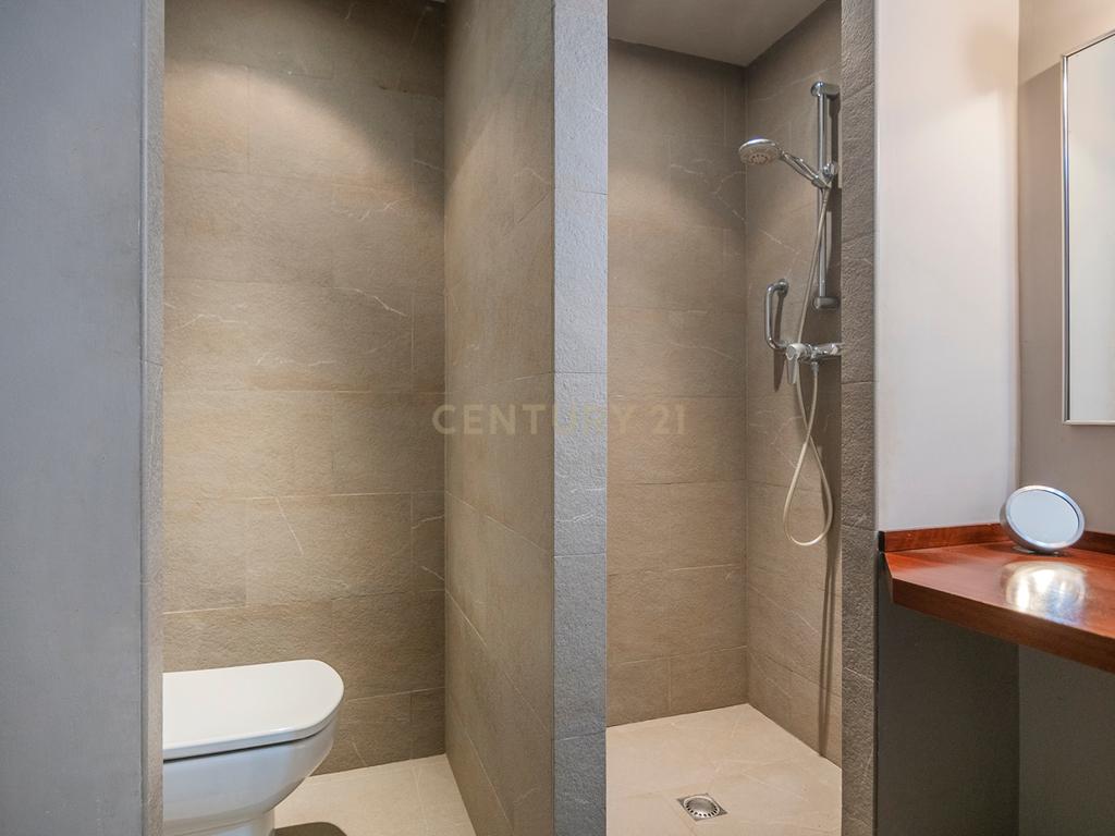 undefined - Image 42