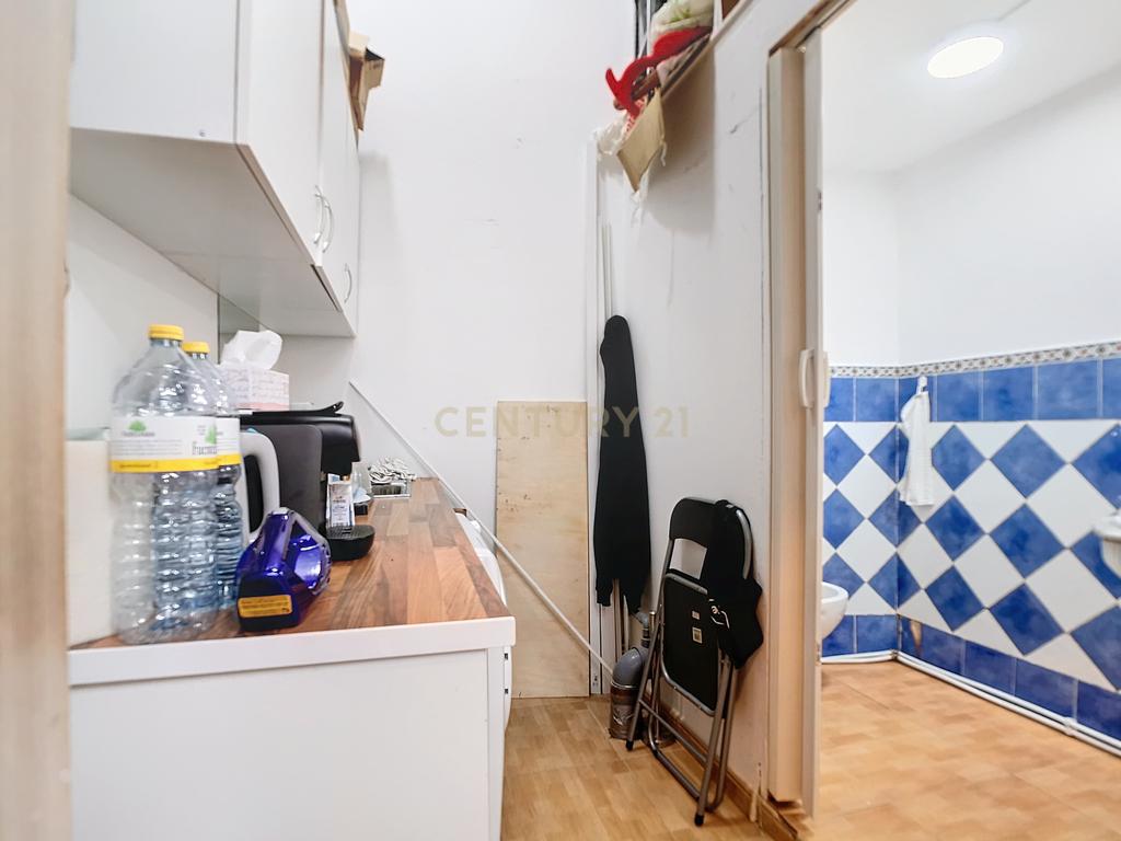 undefined - Image 13