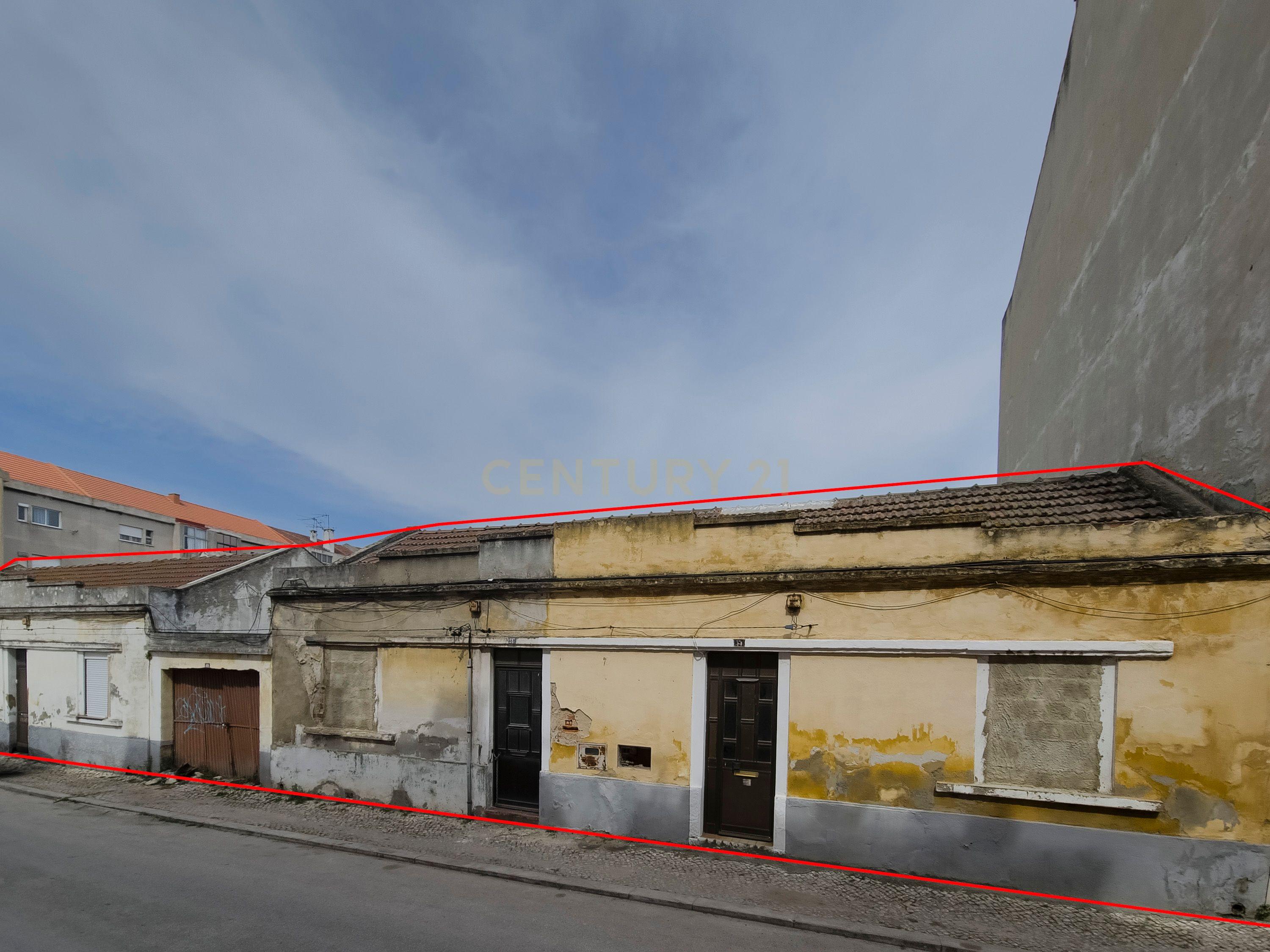 OPORTUNIDADE - BARREIRO CENTRO | PROJETO APROVADO PARA 13 APARTAMENTOS - Image 14