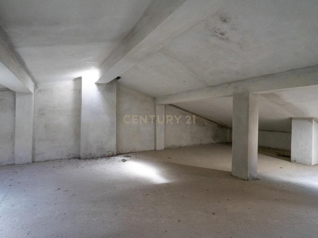 Apartamento T3 Duplex + Garagem em Coimbra - Image 50