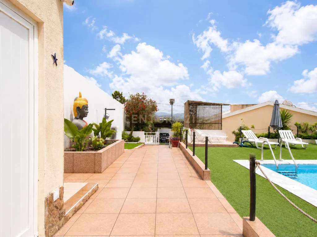 Moradia T3 em lote de 936m2 em Vila Alegre, Fernão Ferro - Image 39