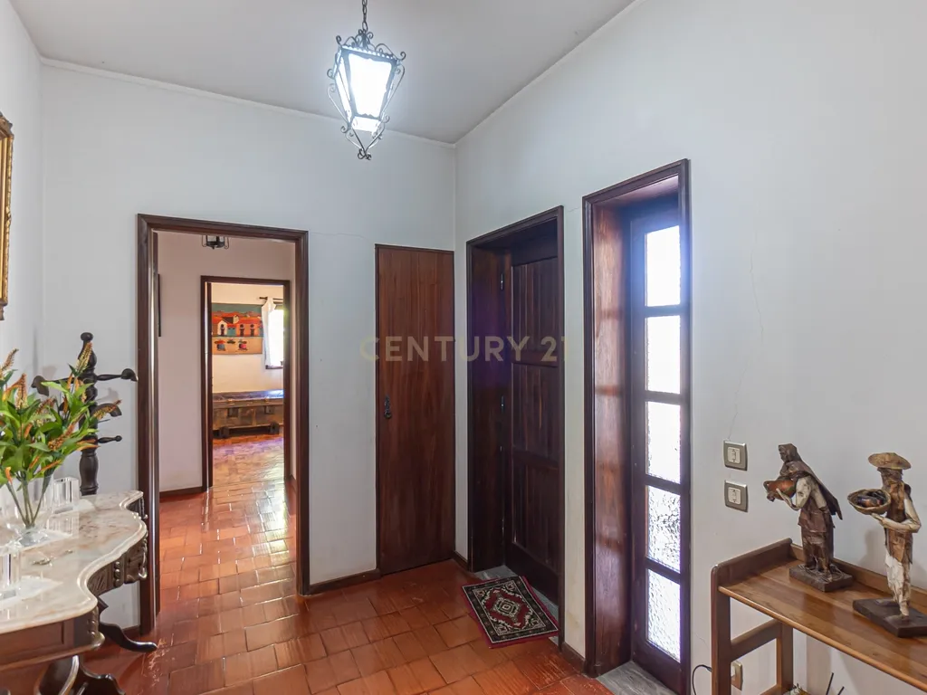 Moradia Térrea V3 na primeira linha dos Rios Douro e Tâmega com amplo jardim e garagem - Image 10