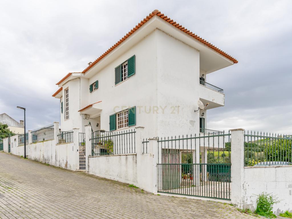A sua nova casa em Oeiras - Image 1