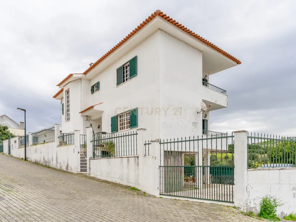 A sua nova casa em Oeiras - Image 1