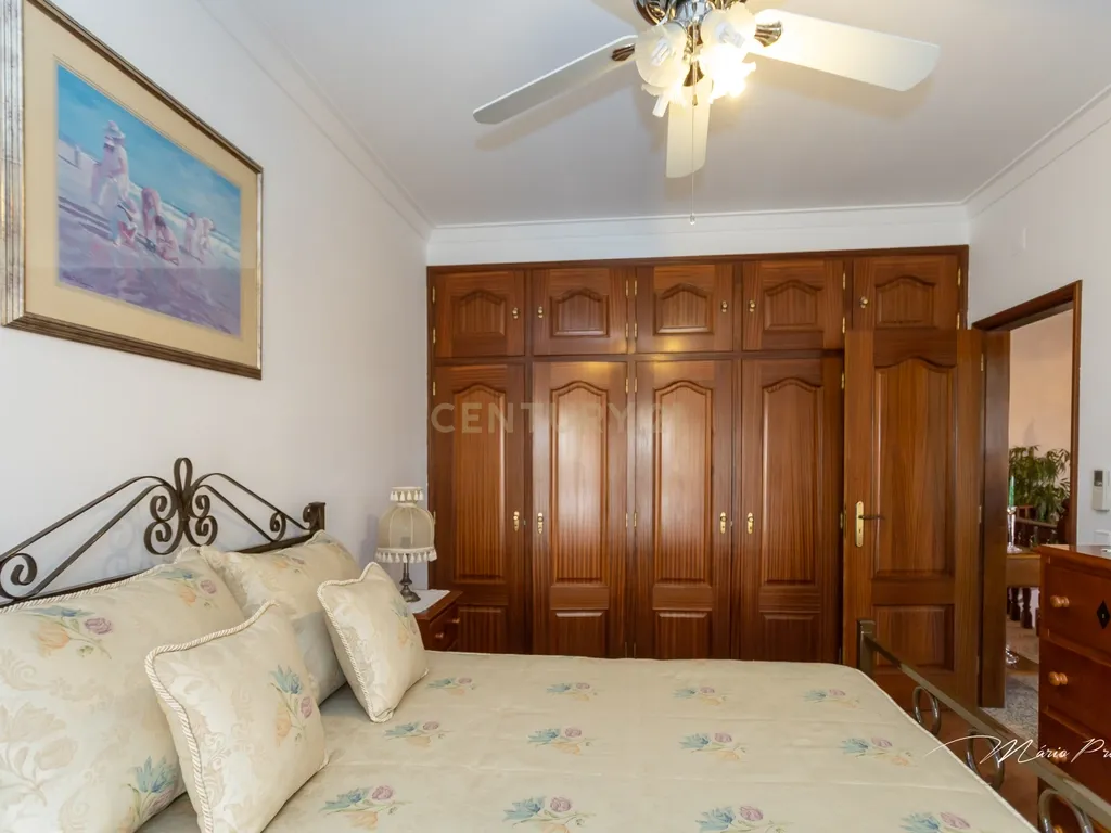 💥 Excelente Moradia T4 – Samouco – Alcochete 💥 - Image 31