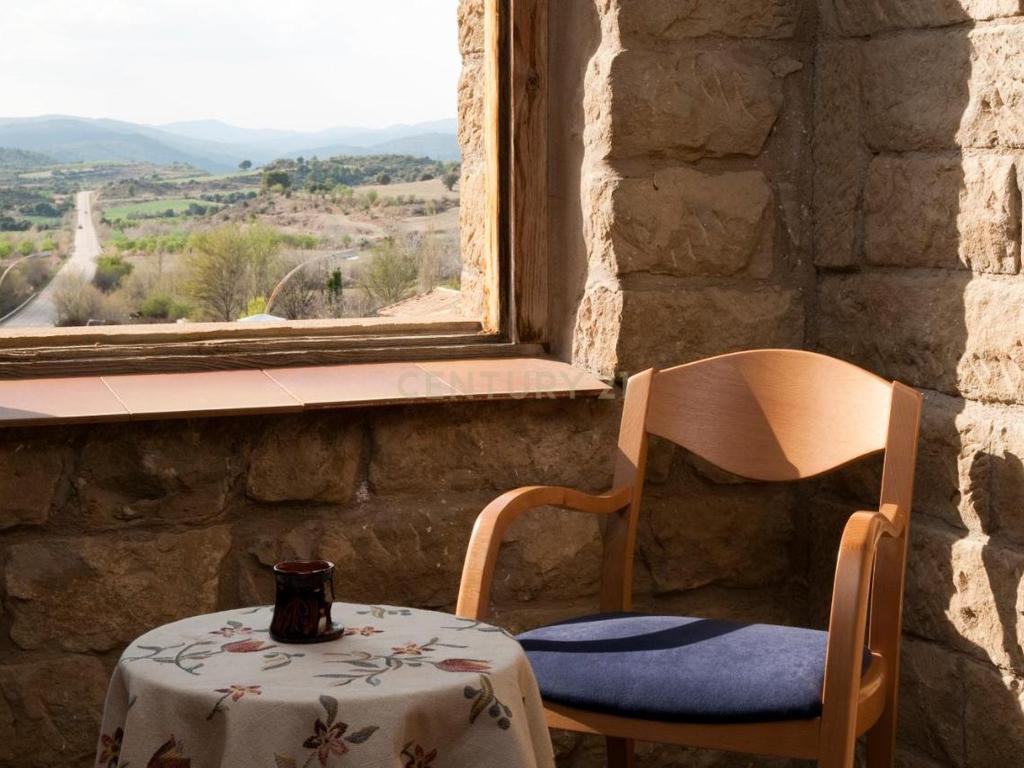 Hotel Moderno em Aragón com 25 Quartos e Vista Panorâmica - Image 48