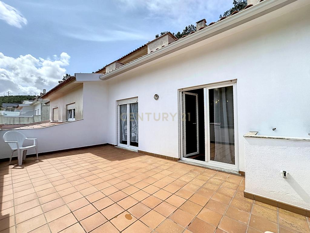 Apartamento - T2 - Praia Paredes da Vitória - Terraço - Vista Mar - Garagem - Image 9