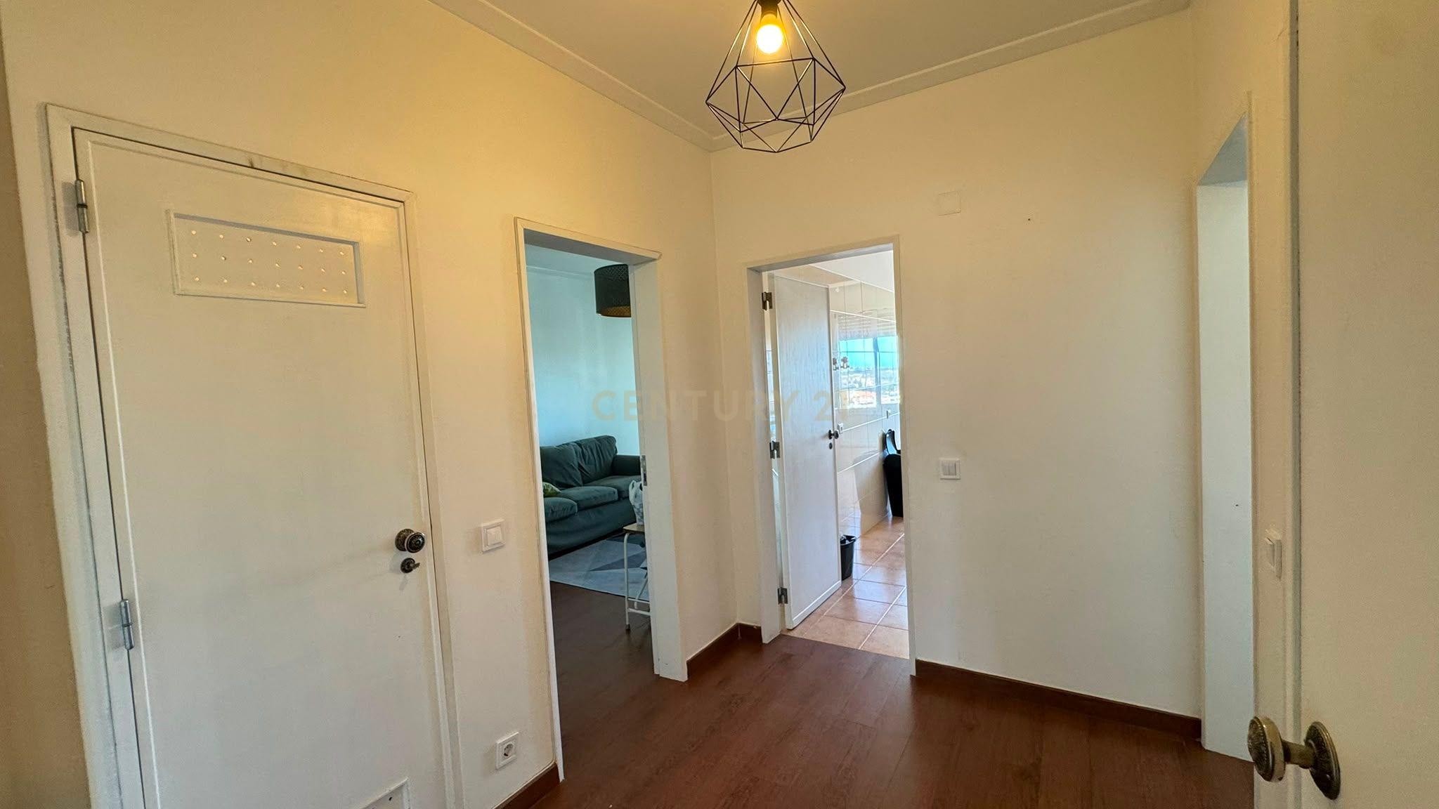 Fotografia 5 de Apartamento T4 para Arrendamento | Mina de Água – Amadora