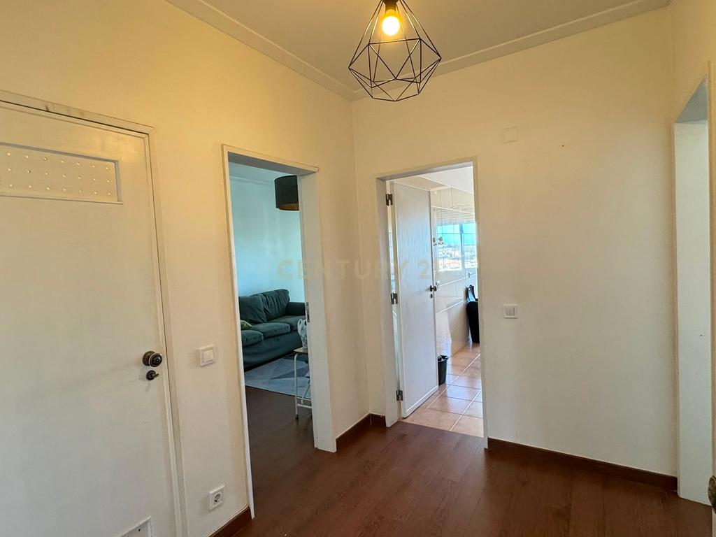 Apartamento T4 para Arrendamento | Mina de Água – Amadora - Image 5