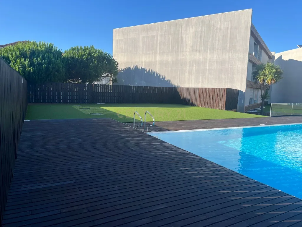 Luxuosa Apartamento Localizado T3 Fão Condomínio Fechado - Image 23
