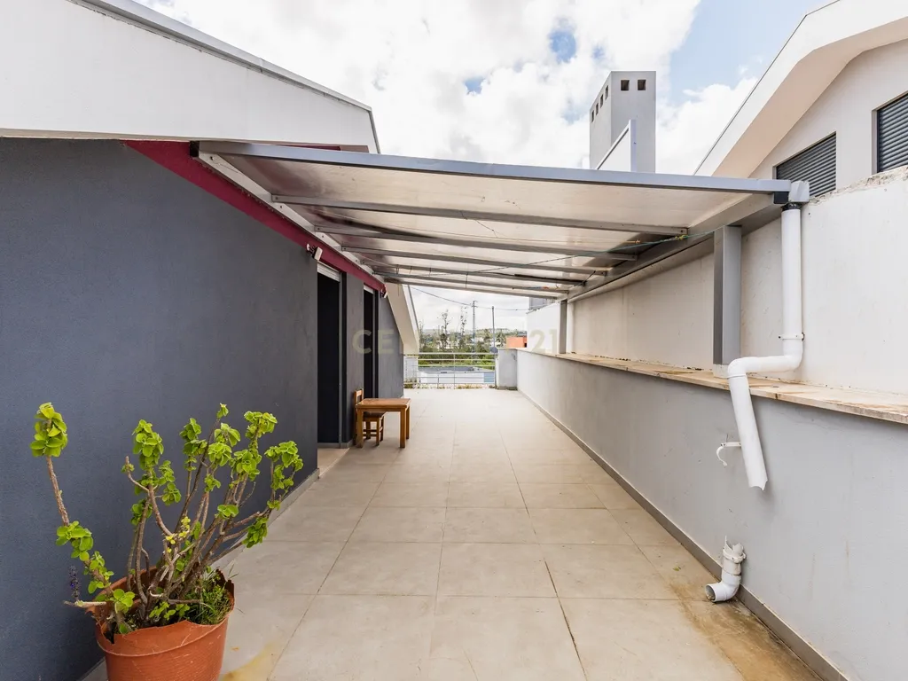 Duplex Moderno (2021) com Terraço Privativo | Santa Clara - Parceiros - Image 18