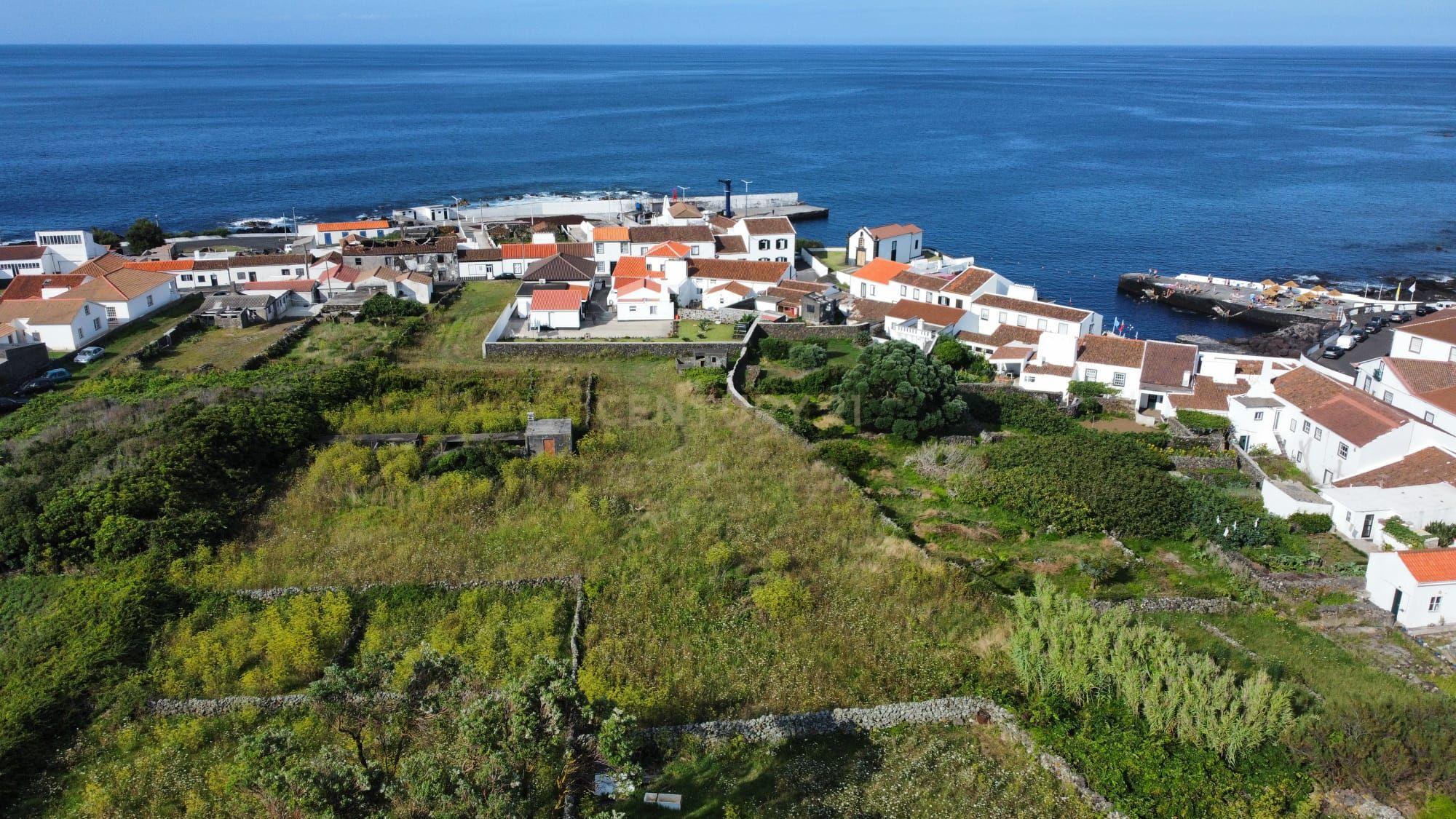 Fotografia 4 de Terreno à Venda em Santa Cruz da Graciosa