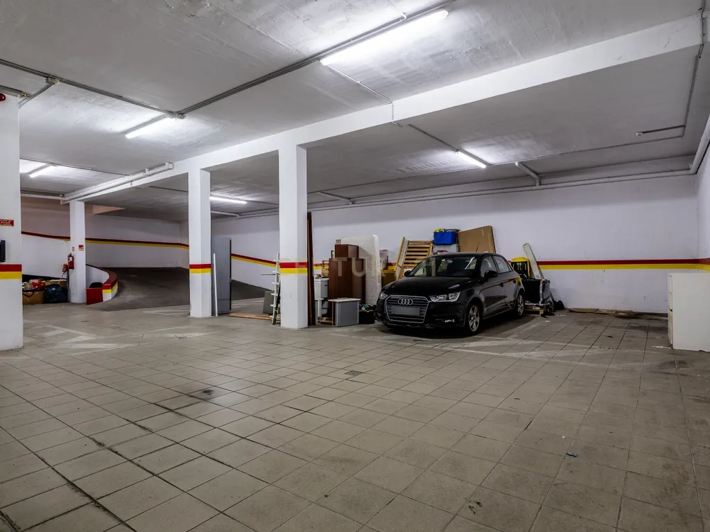 Apartamento T3 com Garagem na Quinta João de Ourém — Olhão - Image 26