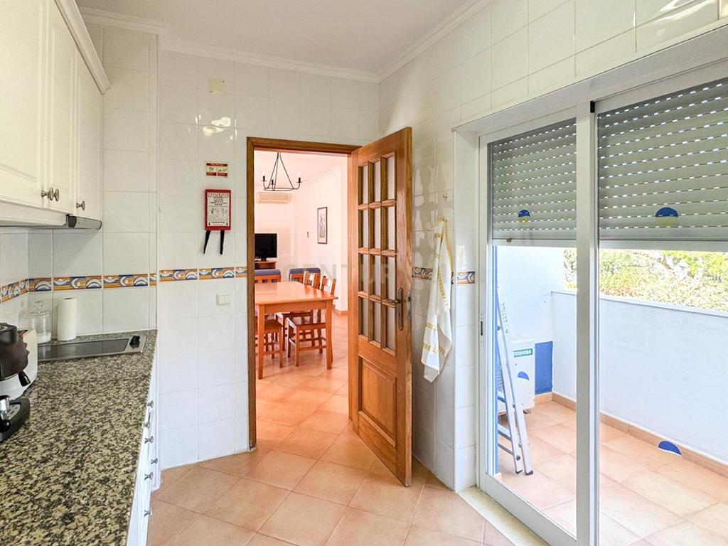 Apartamento T1 a 150m da Praia da Luz – Oportunidade Única! - Image 7