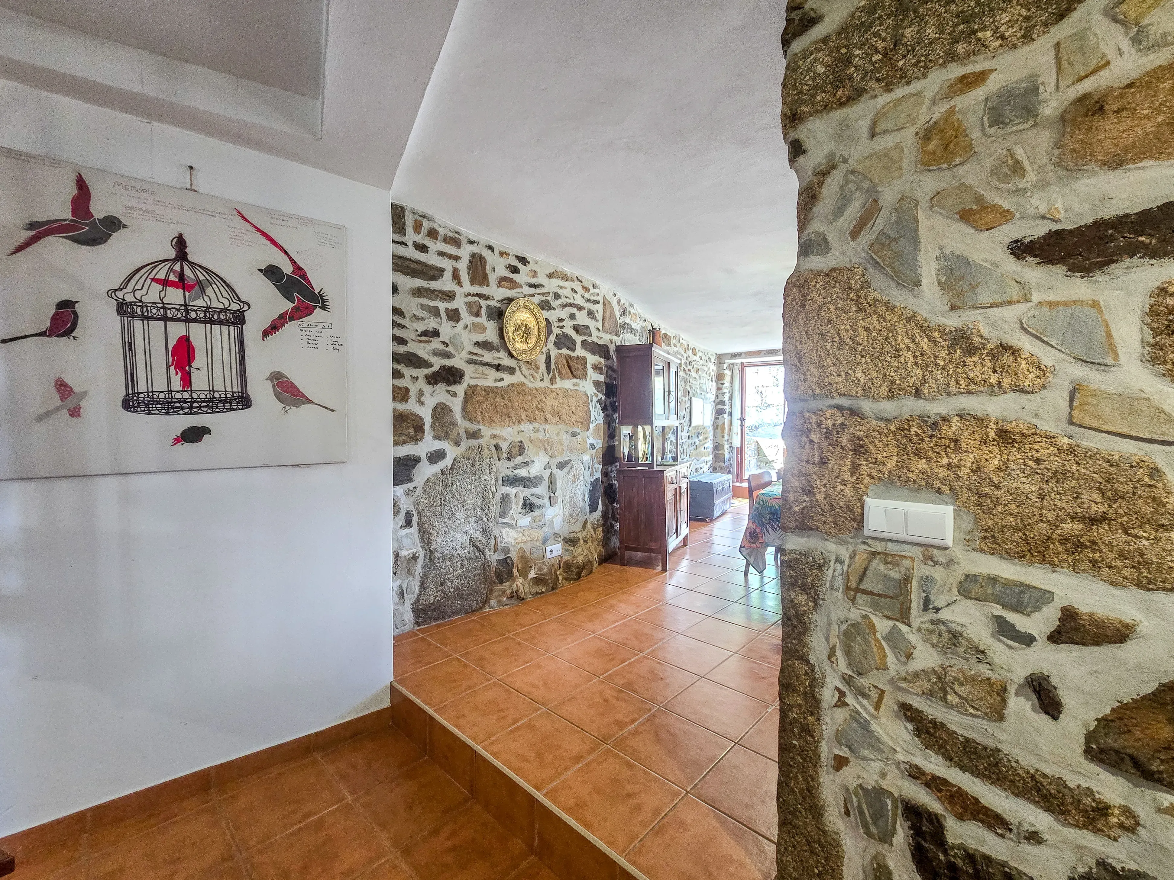 Fotografia 5 de Moradia T3 em Pombares, Bragança.