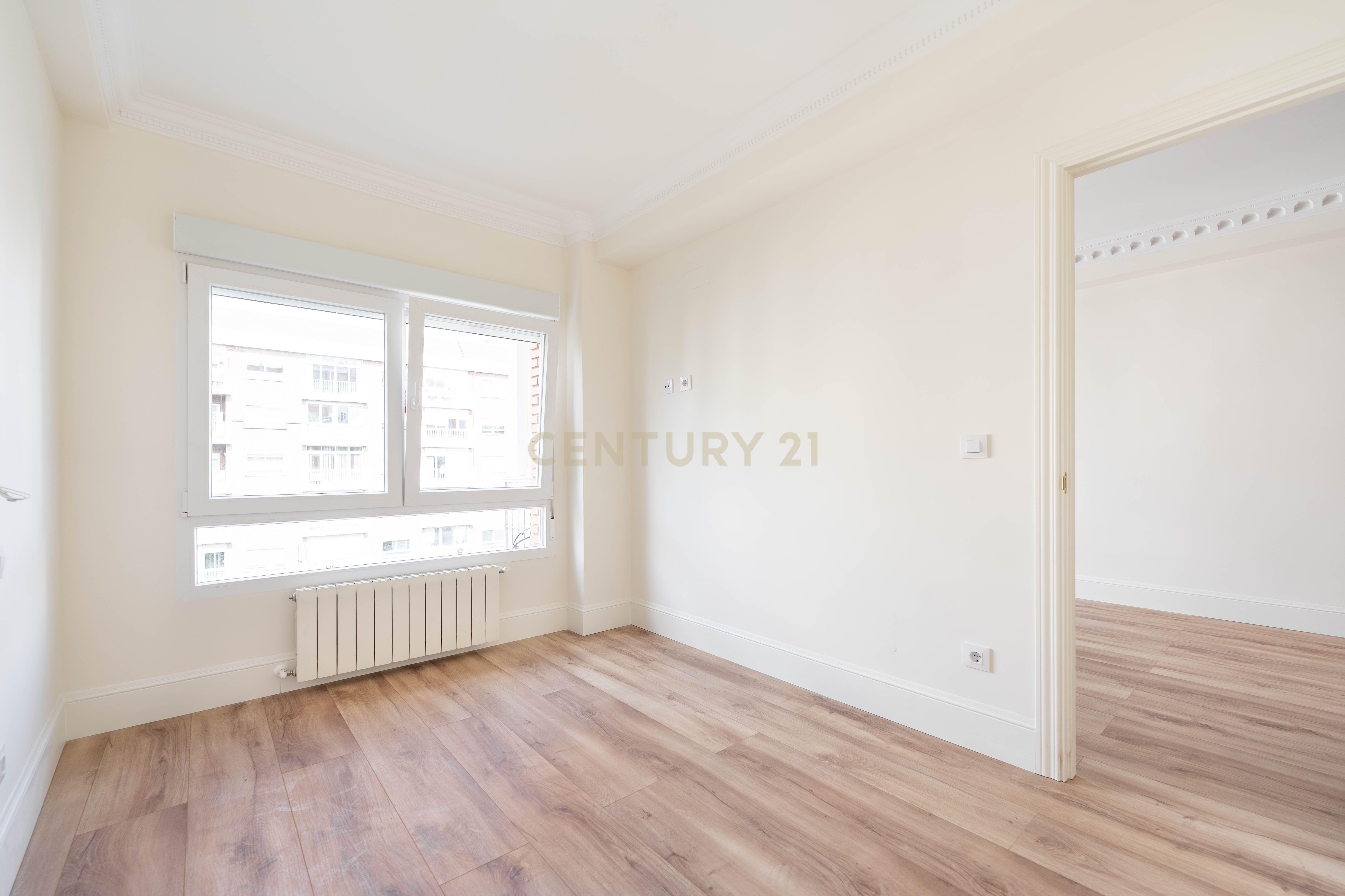 APARTAMENTO LUMINOSO Bº DE SALAMANCA - Image 5