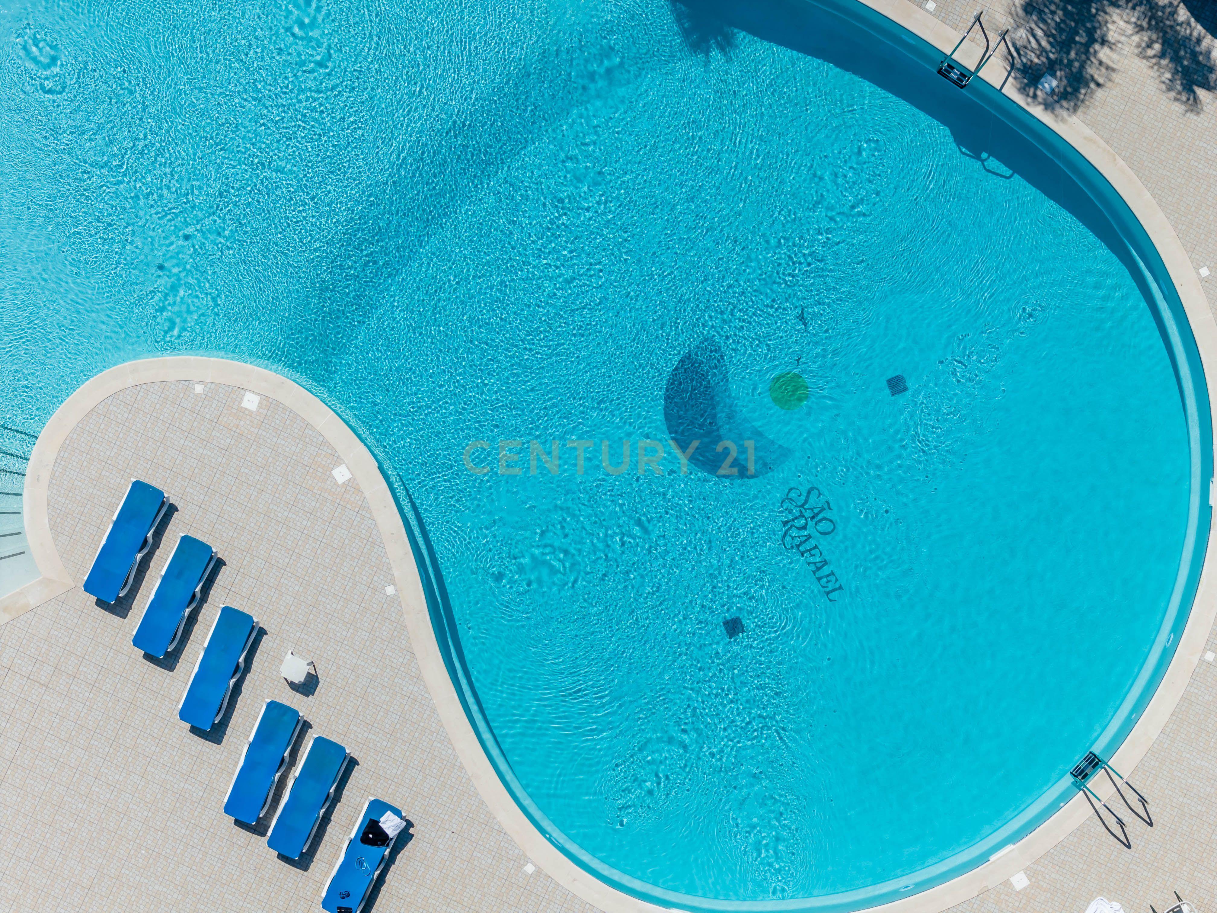 APARTAMENTO T2 COM PISCINA EM CONDOMÍNIO PRIVADO PERTO DA PRAIA DE S. RAFAEL EM ALBUFEIRA - Image 19