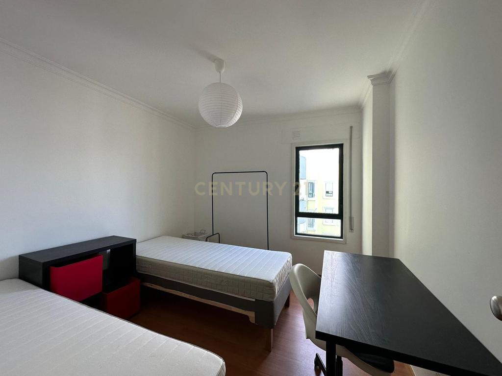 Apartamento mobilado e equipado no centro do Feijó arrendar.  - Image 3