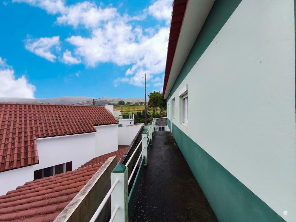 Casa T3 em Achadinha, Nordeste - Oportunidade Única! - Image 25