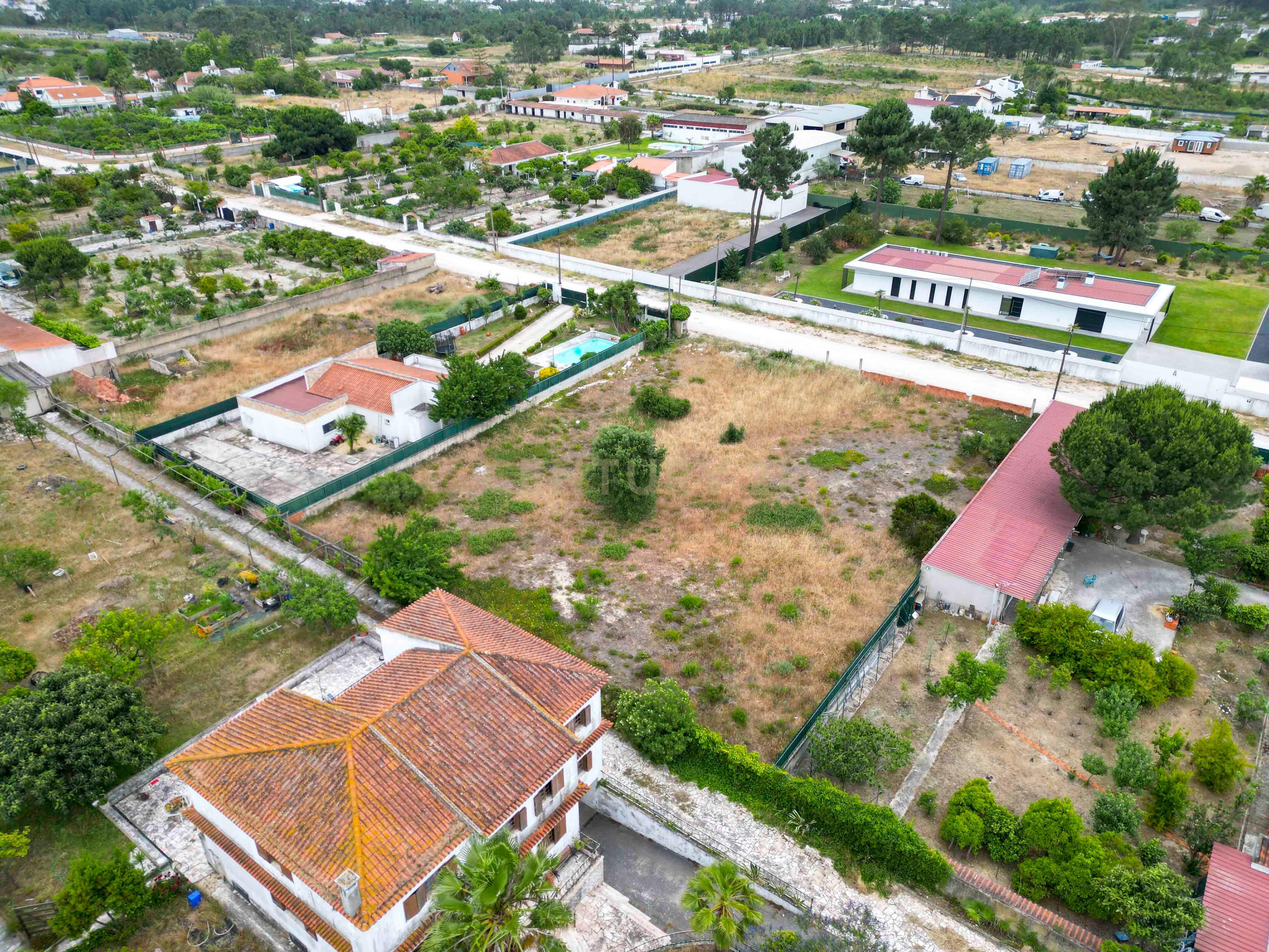 Fotografia 8 de Terreno urbano em Pinhal de Frades, Fernão Ferro, Seixal