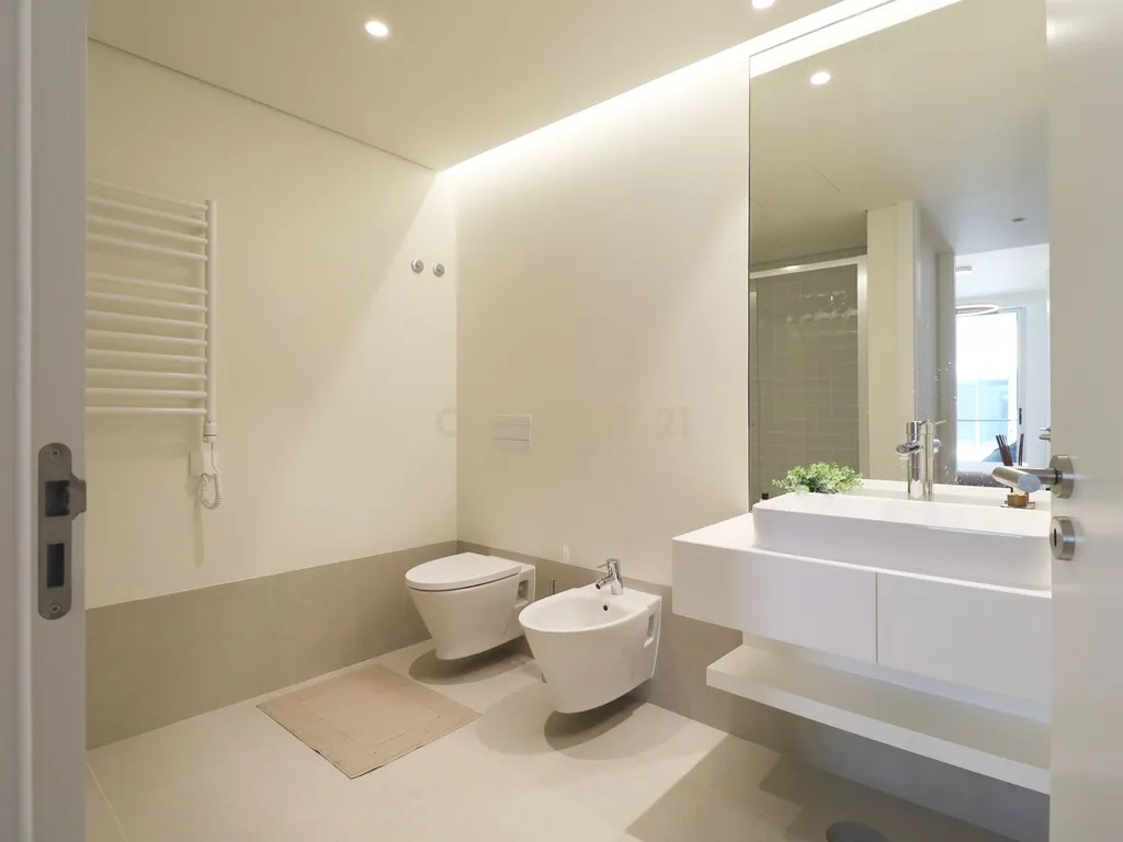 Apartamento T2 Exclusivo com Vista Mar – Totalmente Mobilado e Equipado - Armação de Pêra - Algarve - Image 14
