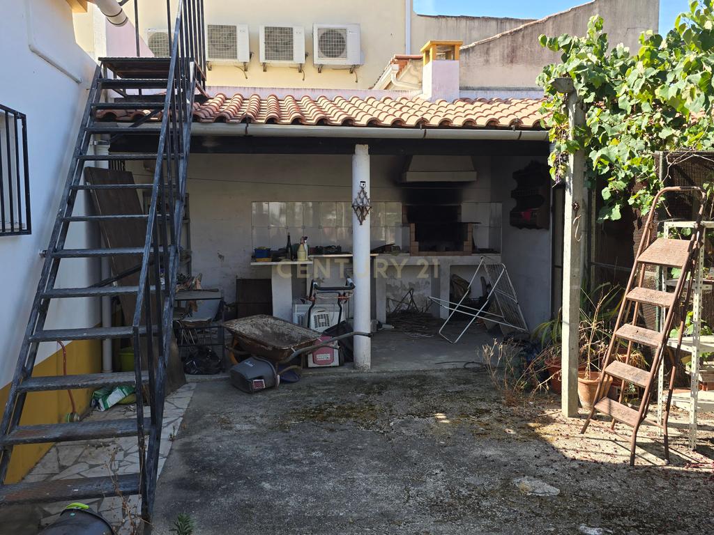 Moradia em Terreno Amplo em Brejos de Azeitão - Image 16