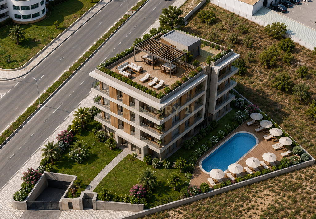 Terreno Urbano Premium para Promoção Imobiliária | Armação de Pêra - Image 1