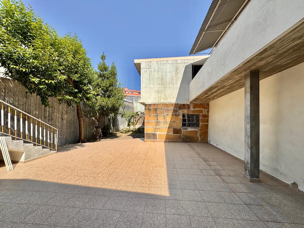 Loja com 250m2 no coração da cidade de Santo Tirso  - Image 20