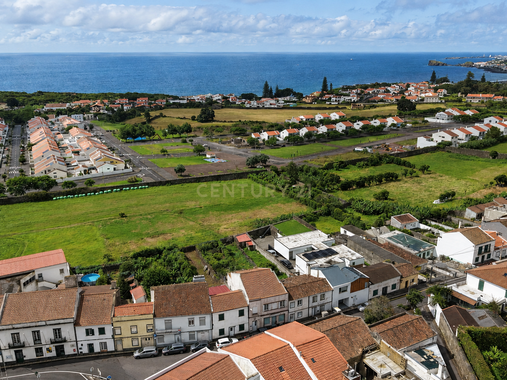 🏡 Moradia T3 + Espaço Comercial 🏪 | Livramento | Ponta Delgada📍 - Image 26
