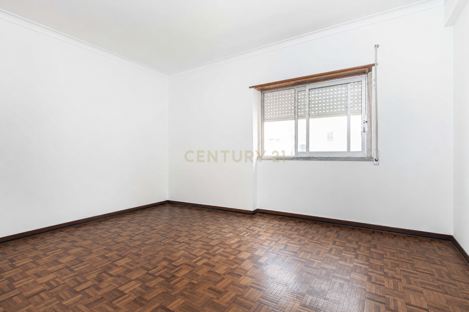Fotografia 11 de Apartamento T3 no Estoril - Fontaínhas