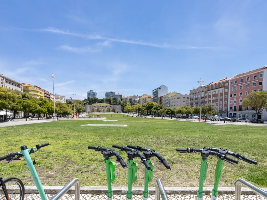 Oportunidade de negócio absolutamente única em Lisboa ! - Image 45