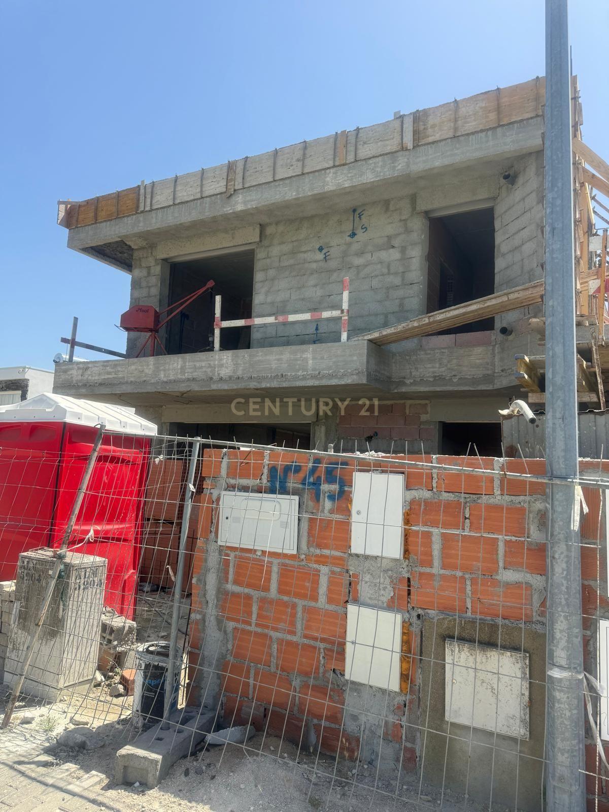Fotografia 11 de Moradia Nova em construção