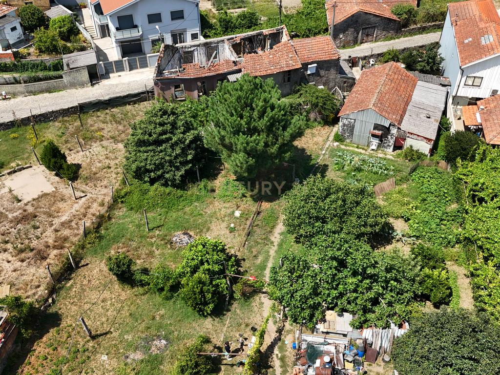 TERRENO PARA CONSTRUÇÃO EM FÂNZERES | METRO | 1714M2 - Image 5