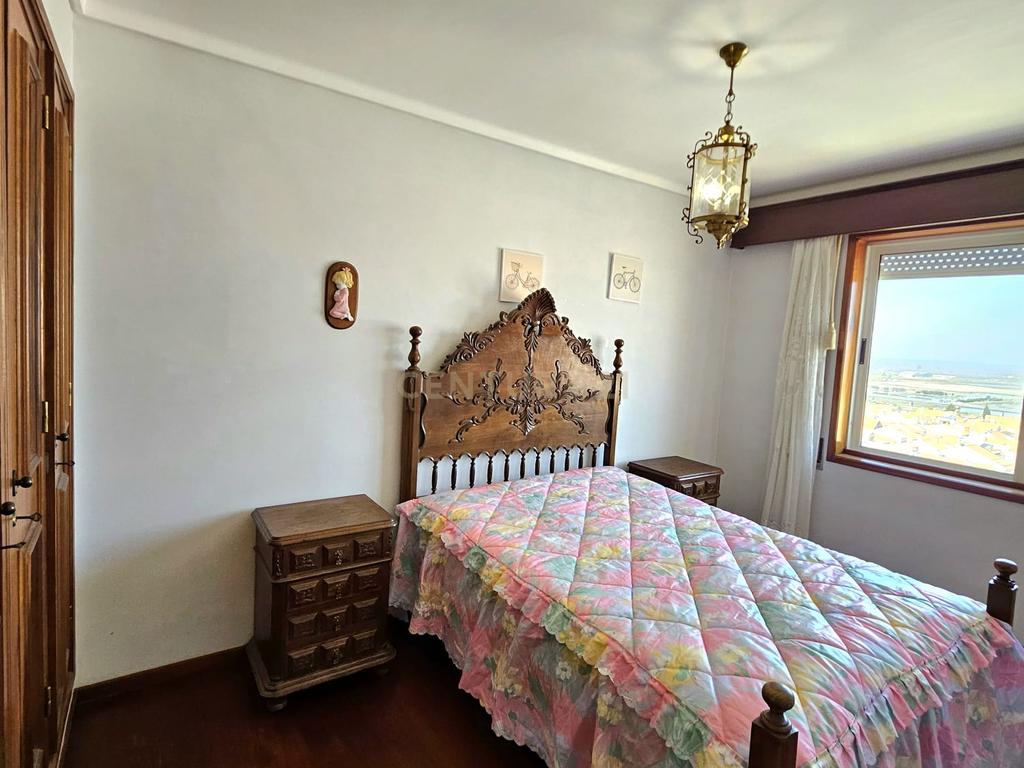 🏡 APARTAMENTO T4 NO CENTRO DE AVEIRO | GARAGEM FECHADA PARA 2 CARROS - Image 13
