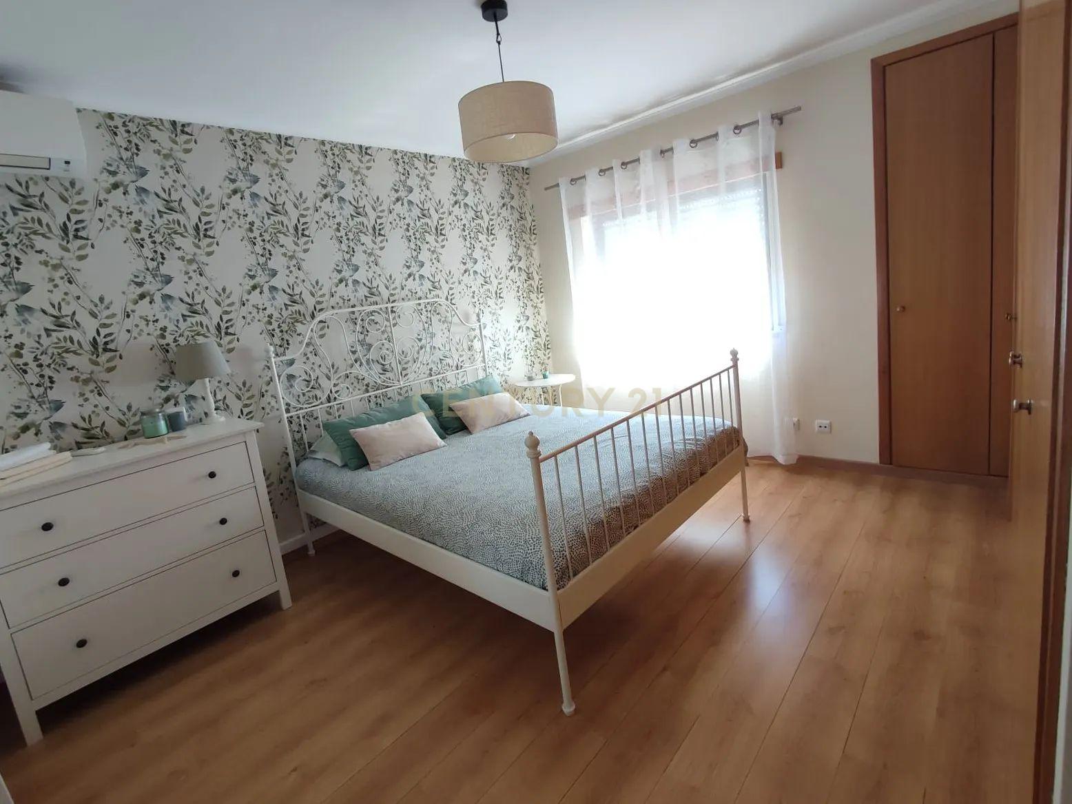 Excelente Apartamento T3 c/ Parqueamento | Alfragide - Image 7