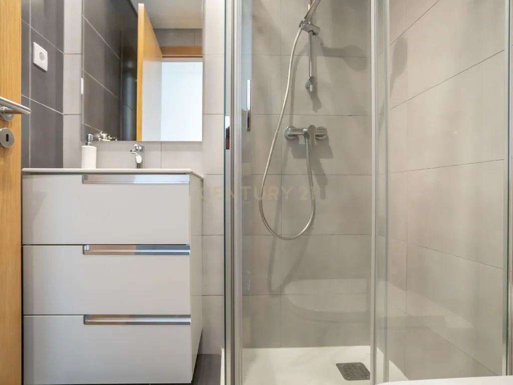 Apartamento T3 Condomínio de Luxo - Qta. Trindade, Seixal - Image 18