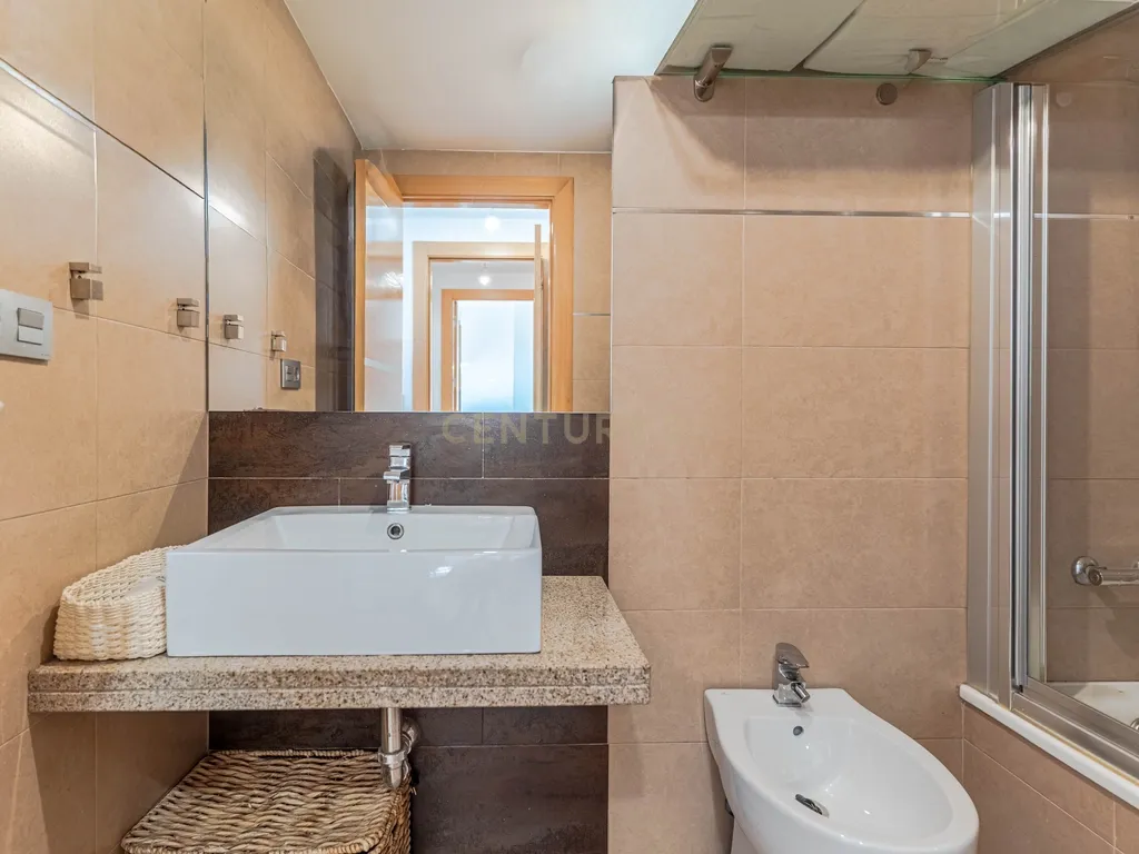 Apartamento T2 com Terraço em Granada, Andalucía - Image 28