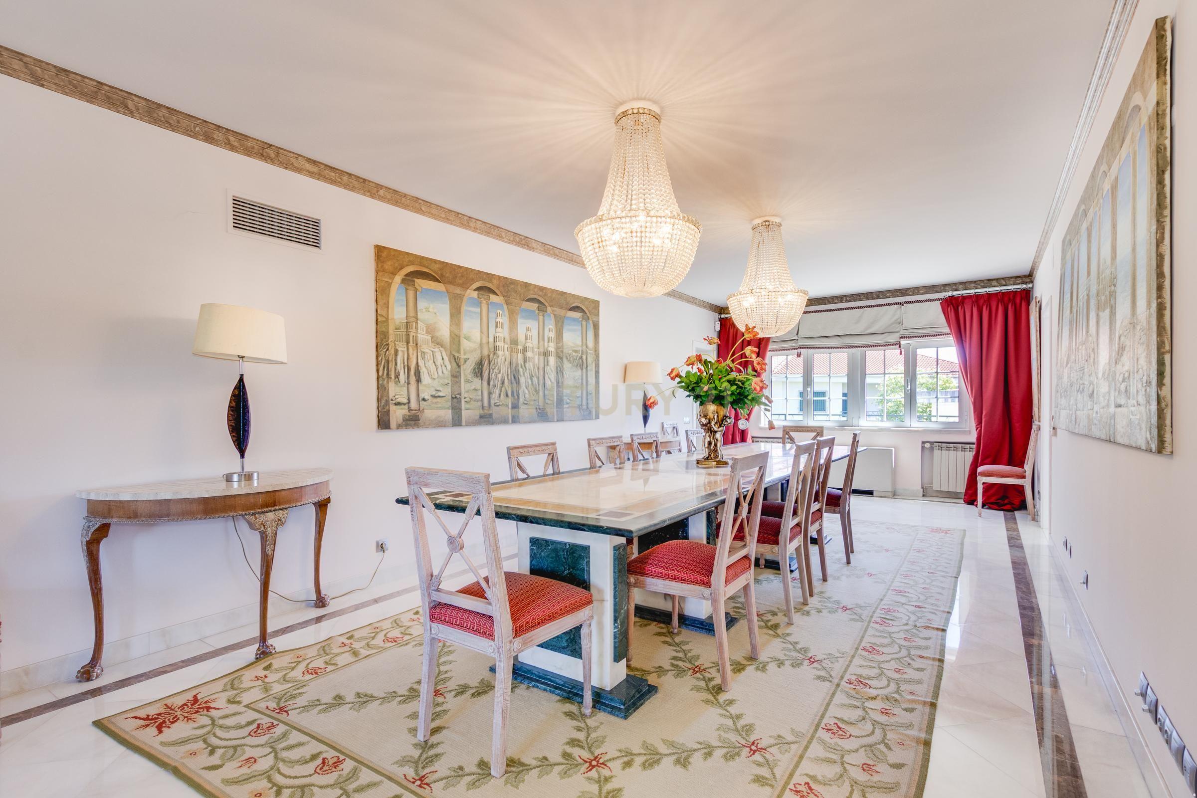 Fotografia 12 de Exclusiva Moradia de Luxo com 1.300 m² no Coração de Alvalade, Lisboa
