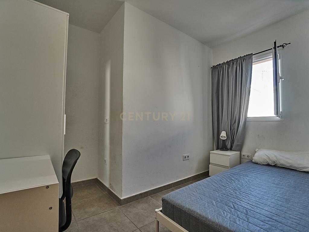  - Image 10
