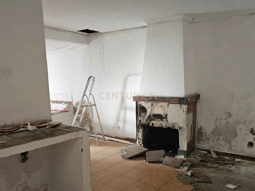 Moradia T3 em Beja com Pátio - Image 11