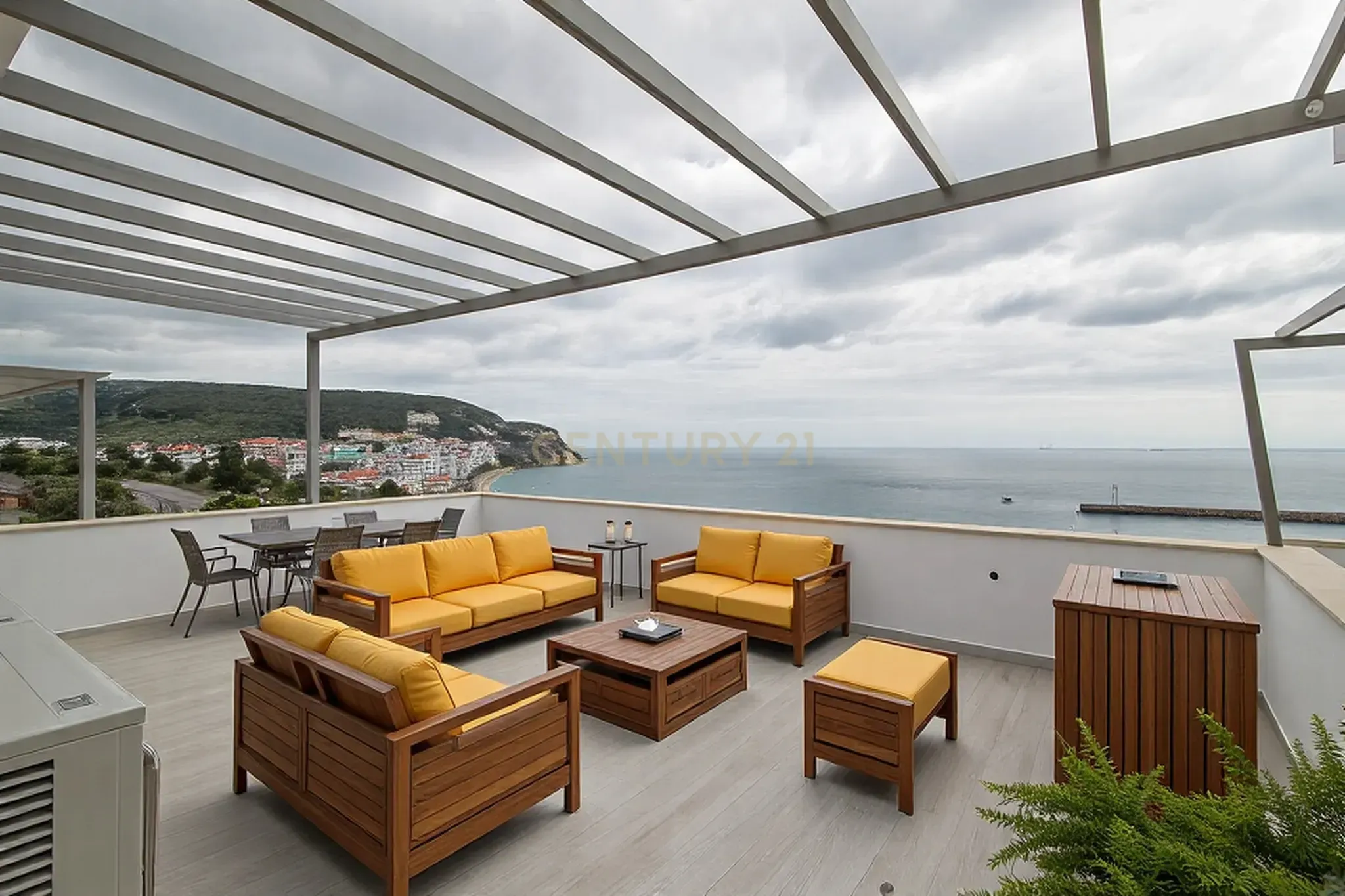 Condomínio Villas d’Ouro – Exclusividade e Conforto no Coração de Sesimbra - Image 1