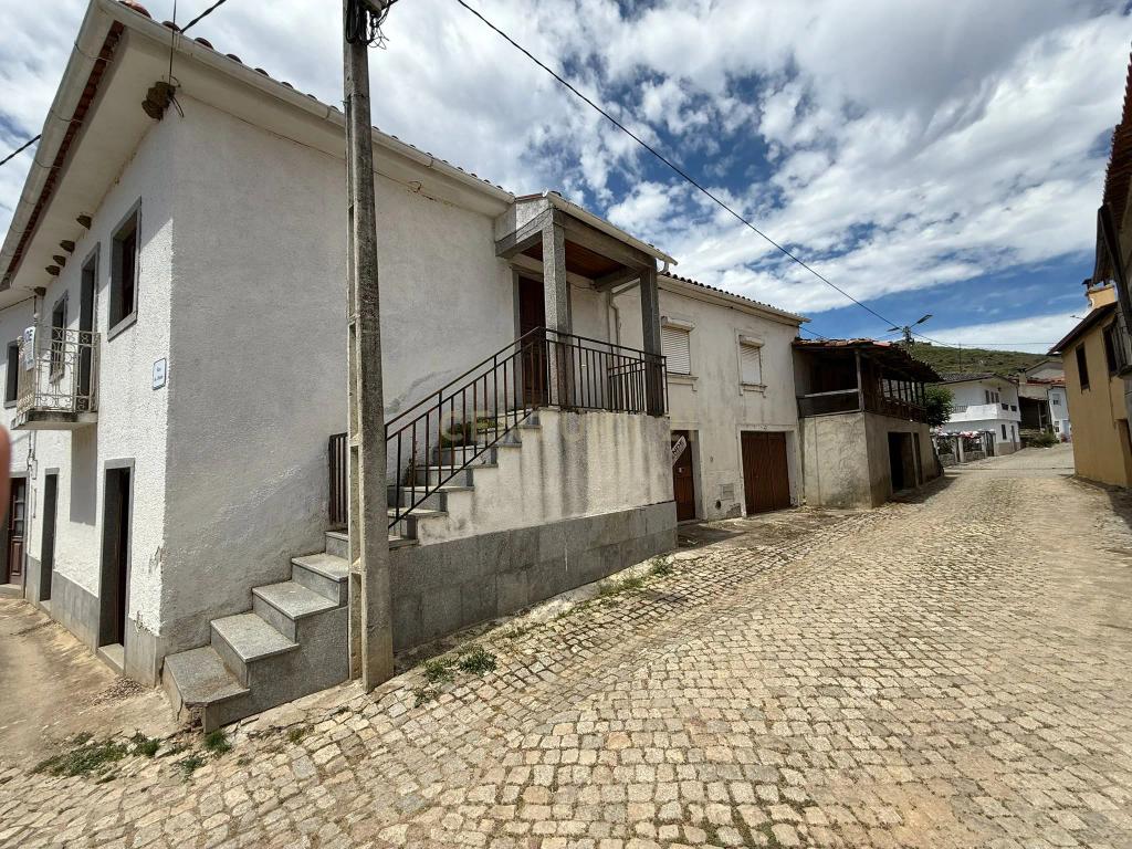Moradia T2, CAMPO DE VÍBORAS (concelho de Vimioso) - 57 000,00€ - Image 4