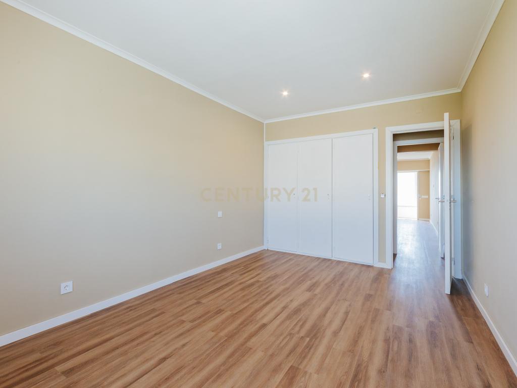 T4 Portela Remodelado com Box - Image 37