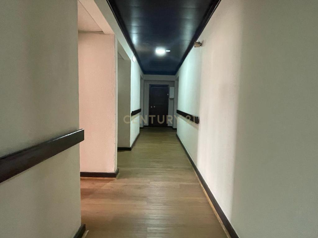 Escritório T2 em Alcântara, Lisboa - Image 3