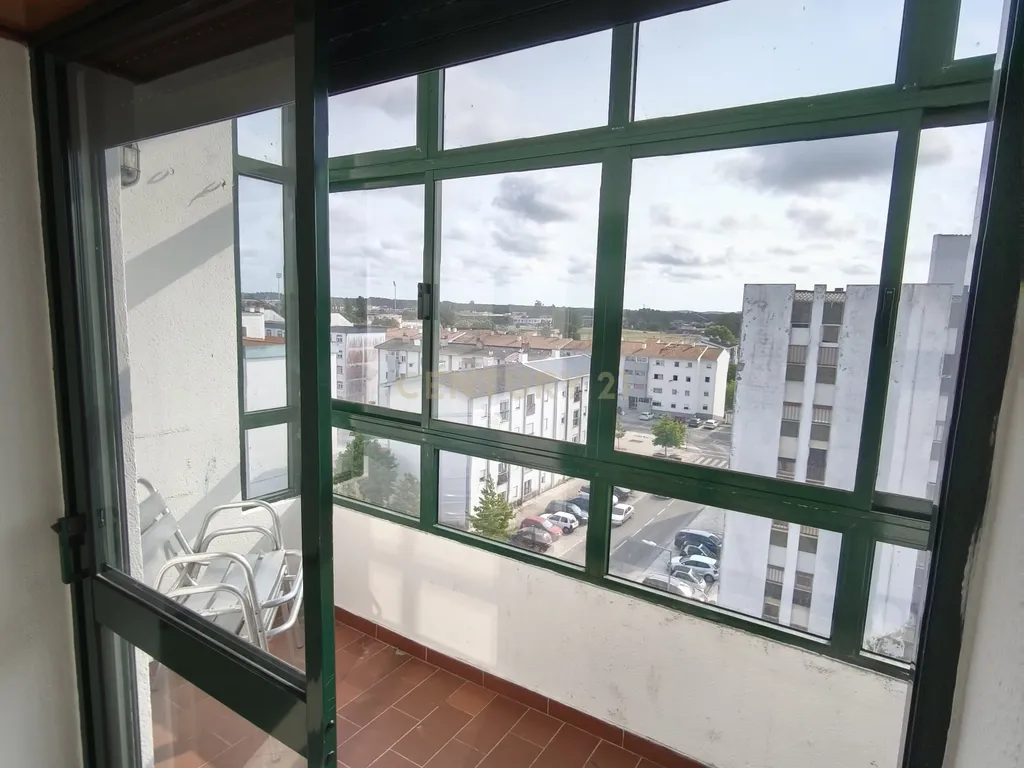 Apartamento T3 sito em Marinha Grande - Image 15