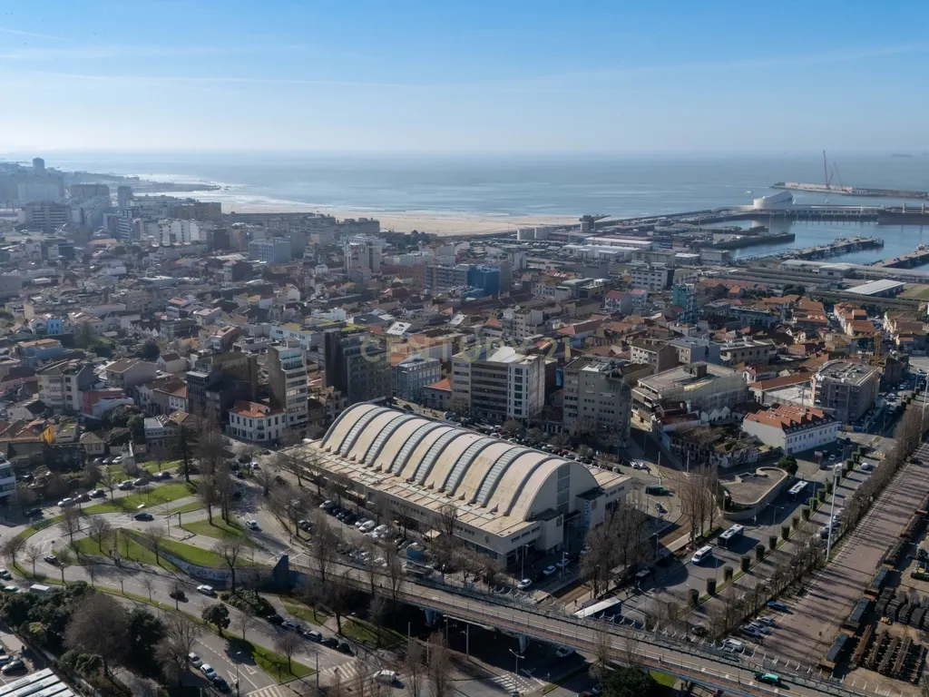 🏪 Loja para Trespasse no Mercado Municipal de Matosinhos – Ideal para Restauração - Image 10