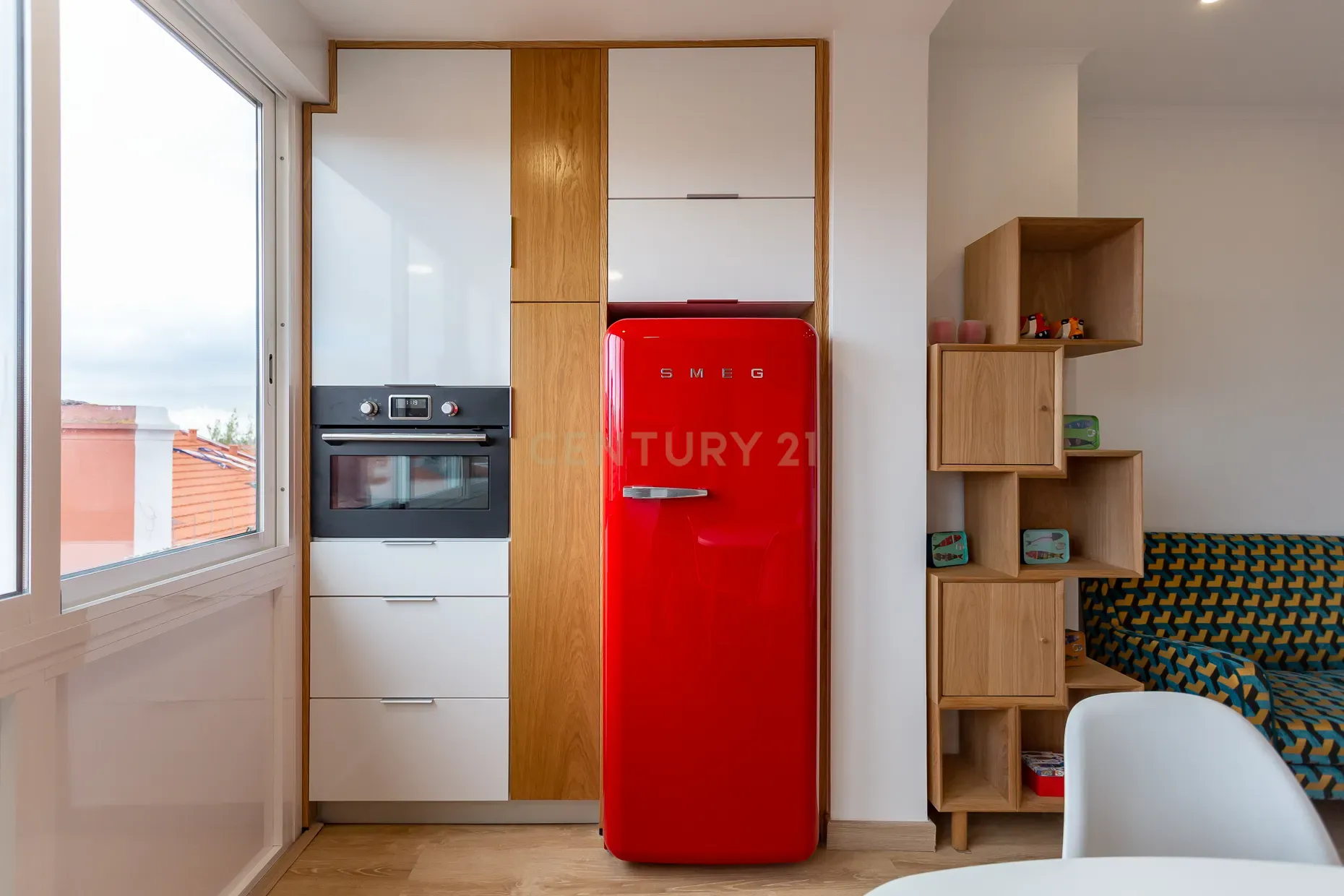 Apartamento T1+1 mobilado com Vista para o Rio em Lisboa - Image 3