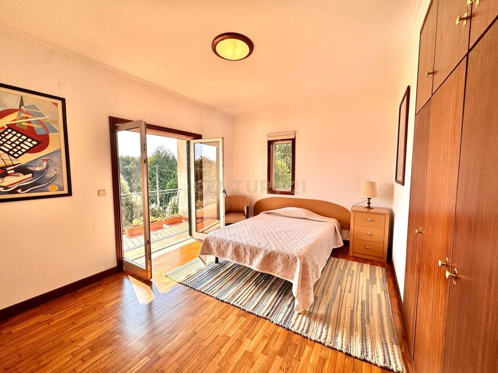 Luxuosa Moradia T5 em Esposende com Vista Deslumbrante - Image 15
