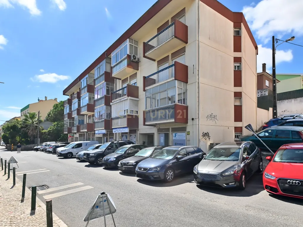 Apartamento T2 para venda em Mem Martins - Image 19
