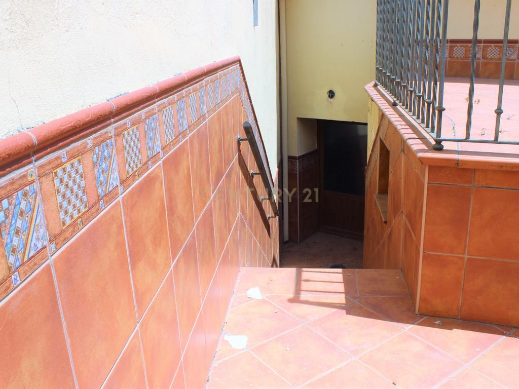  - Image 5